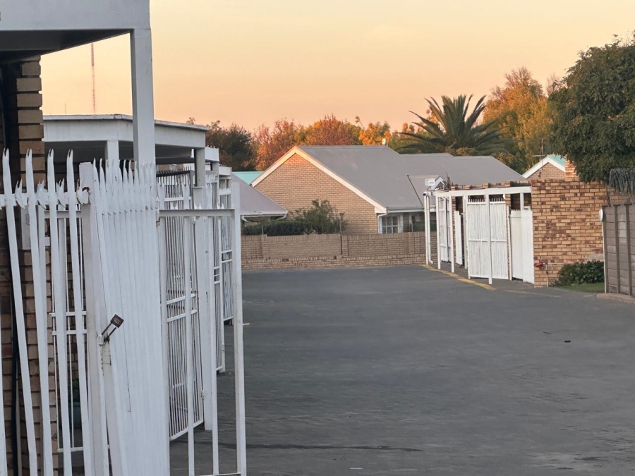 2 Bedroom Property for Sale in Wilgehof Free State